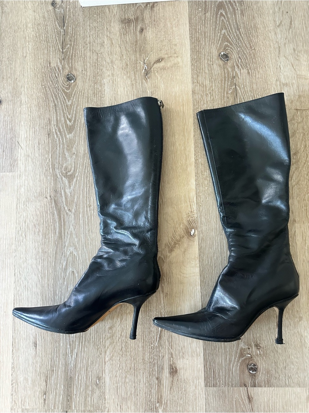 Jimmy Choo Black Leather Pointed-Toe with Stiletto Heel